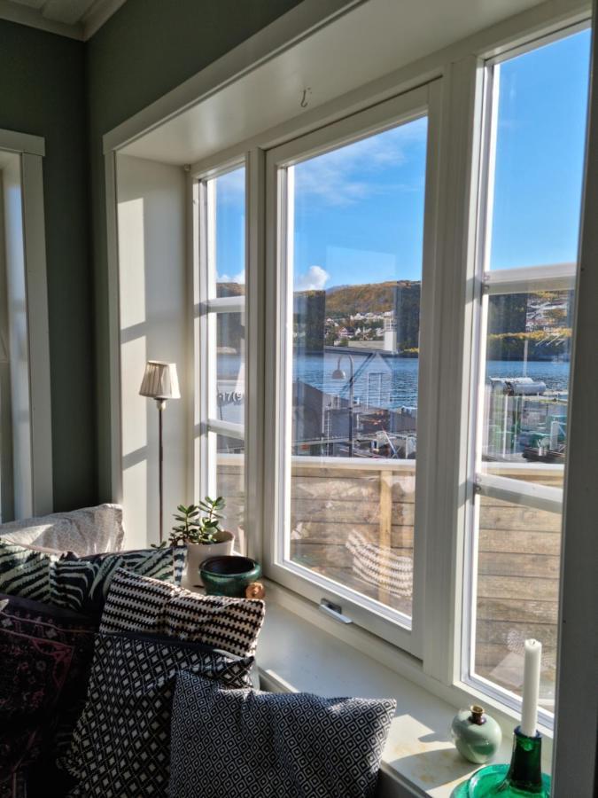 Koselig Leilighet Midt I Sentrum Appartement Skjervoy Buitenkant foto